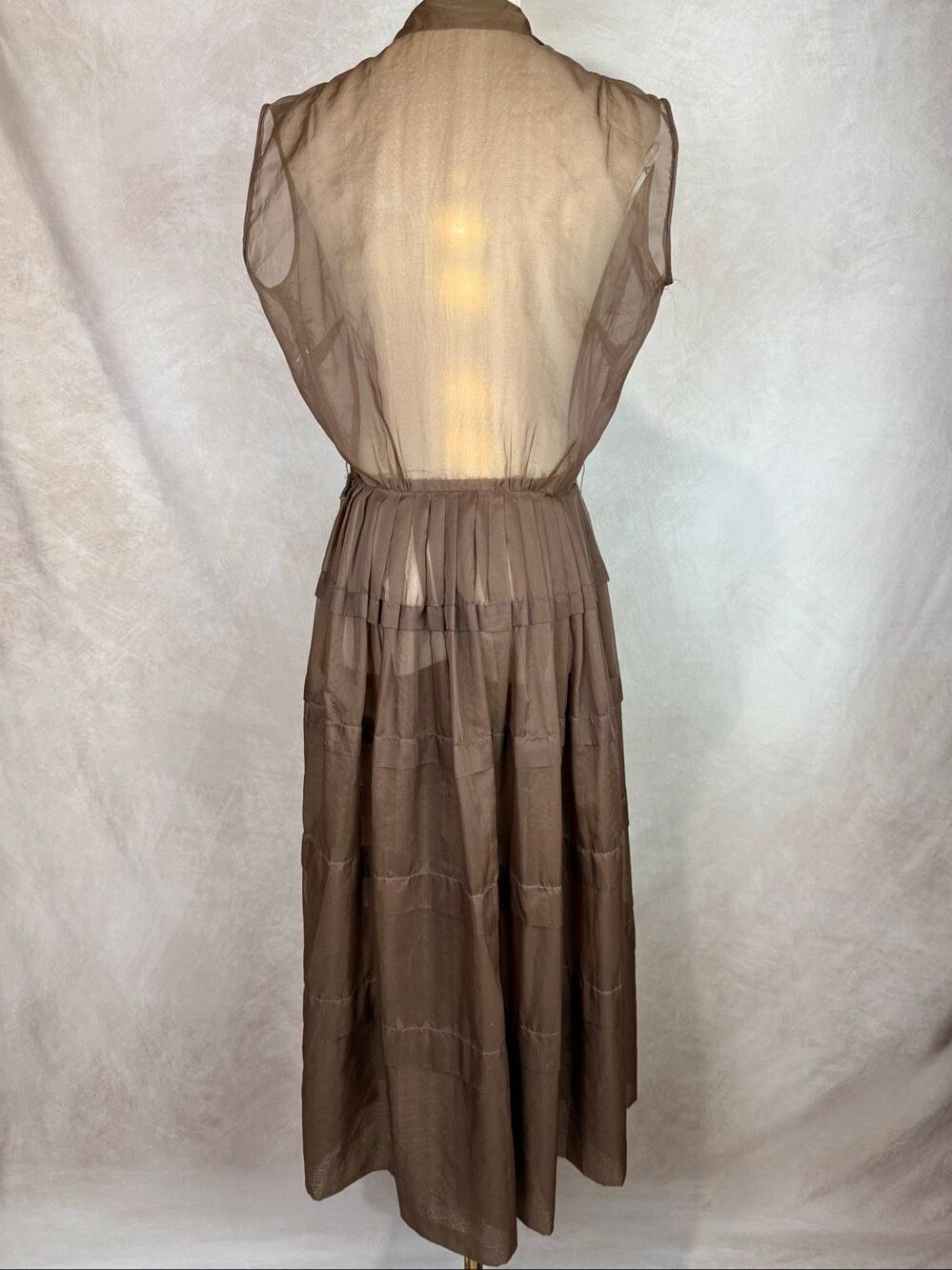 Vintage 1950s Sheer Brown Organza Shirtwaist Dress Full Skirt Sz S/M READ - Picture 4 of 13
